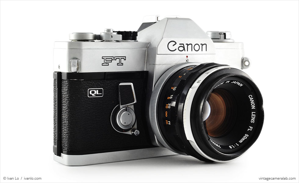 Canon FT QL (three quarters, with Canon FL 50mm f/1.8)