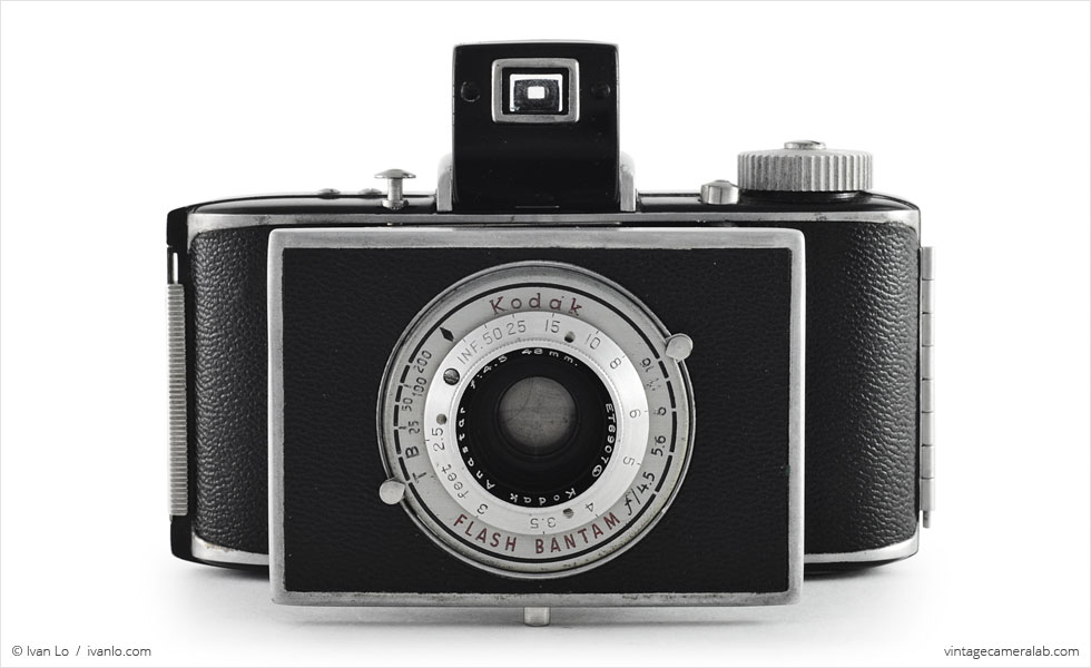 Kodak Flash Bantam (front view, open)