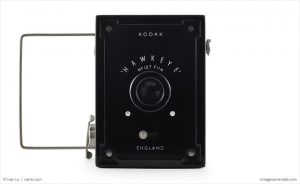 Kodak Hawkeye (front view, wire frame finder up)