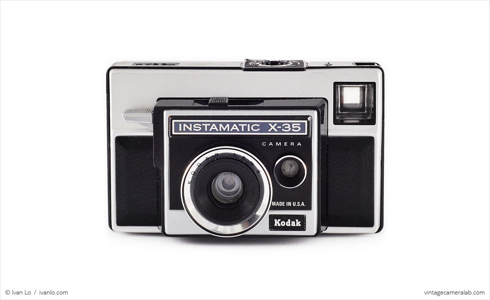 Kodak Instamatic X-35 (front view)