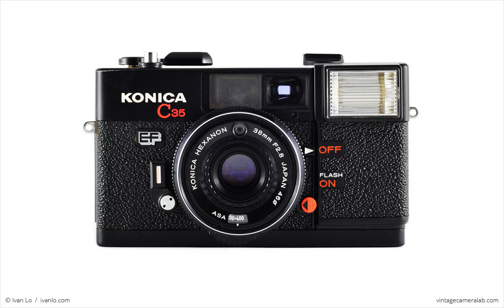 Konica C35 EF (front view)