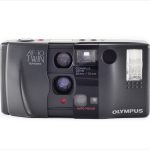 Olympus AF-10 Twin (front view, open)