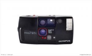 Olympus Infinity Twin (front view, open)