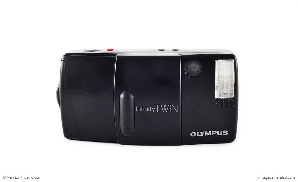 Olympus Infinity Twin (front view, closed)