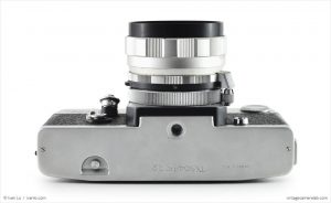 Petri Flex 7 (bottom view, with Petri Automatic 55mm f/1.8}