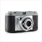 Read about the Spartus 35 camera on Vintage Camera Lab