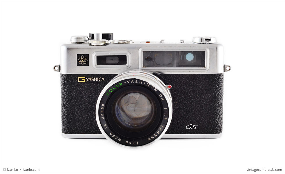 Yashica Electro 35 GS (front view)