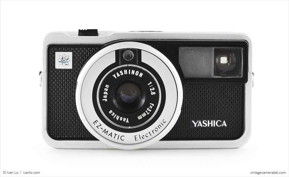 Yashica EZ-Matic Electronic (front view)