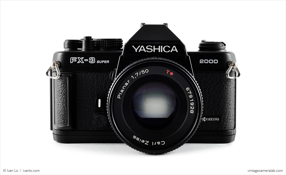 Yashica FX-3 Super 2000 (front view, with Carl Zeiss Planar T* 50mm f/1.7)