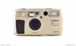 Yashica T4 Super D (front view)